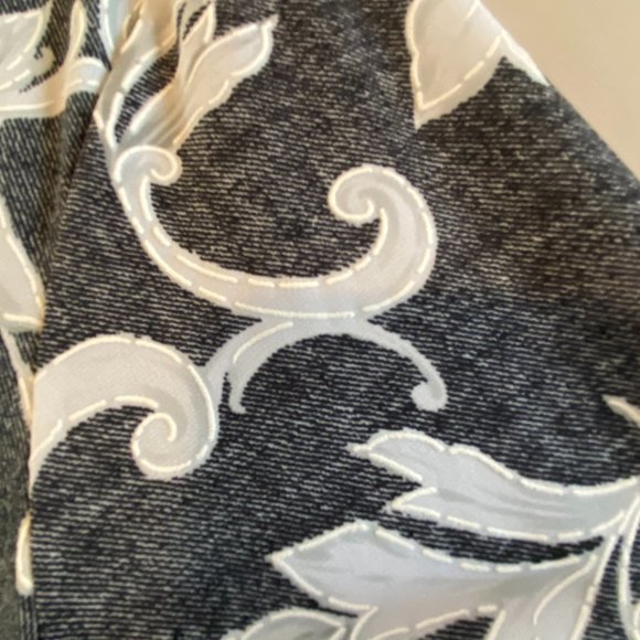 Tiffany and Grey  1X  Gray and White - Picture 4 of 6